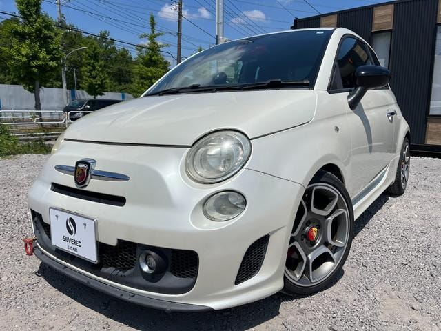 Abarth 500 2009 — фото автомобиля 1