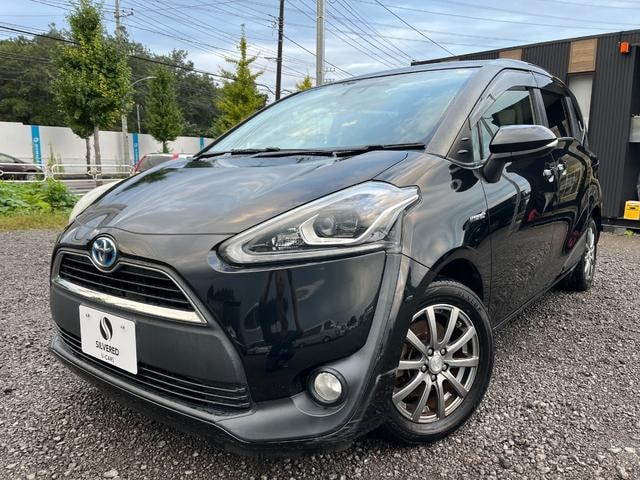 Toyota SIENTA 2015 — фото автомобиля