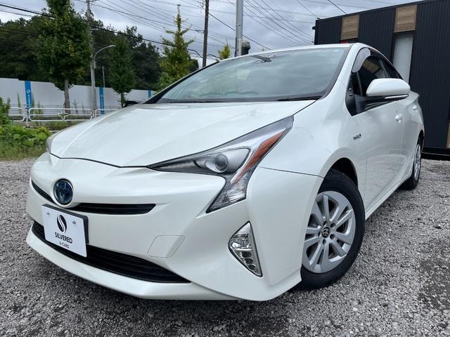 Toyota PRIUS 2015 — фото автомобиля 1