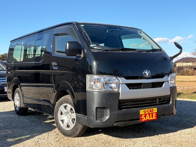 Toyota HIACE VAN 2020 — фото автомобиля