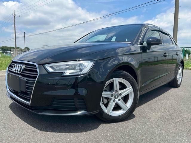 Audi A3 2021 — фото автомобиля 1