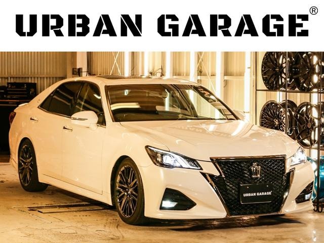Toyota CROWN 2015 — фото автомобиля 1