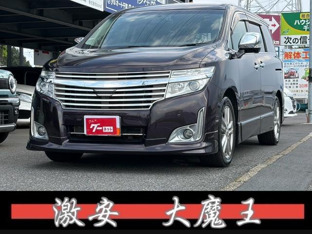 Nissan ELGRAND 2011 — фото автомобиля