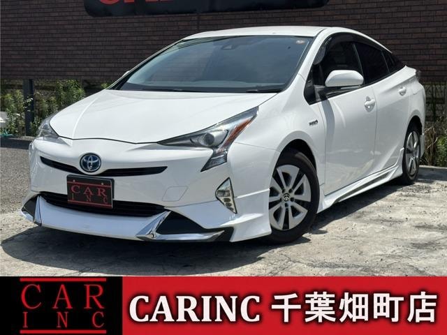 Toyota PRIUS 2016 — фото автомобиля 1