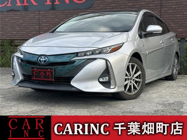 Toyota PRIUS PHV 2017 — фото автомобиля 1