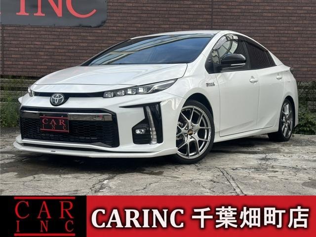 Toyota PRIUS PHV 2017 — фото автомобиля 1