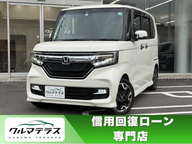 Honda N-BOX CUSTOM 2017 — фото автомобиля 1