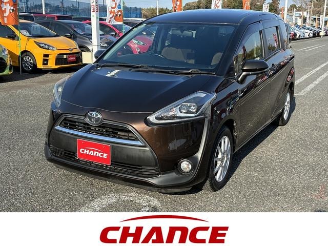 Toyota SIENTA 2017 — фото автомобиля 1