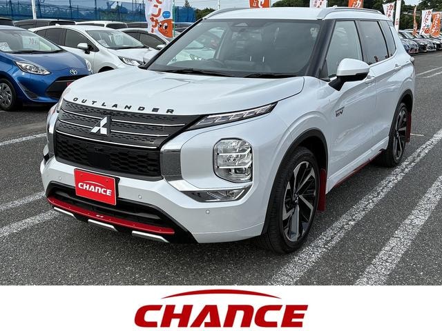 Mitsubishi OUTLANDER PHEV 2022 — фото автомобиля