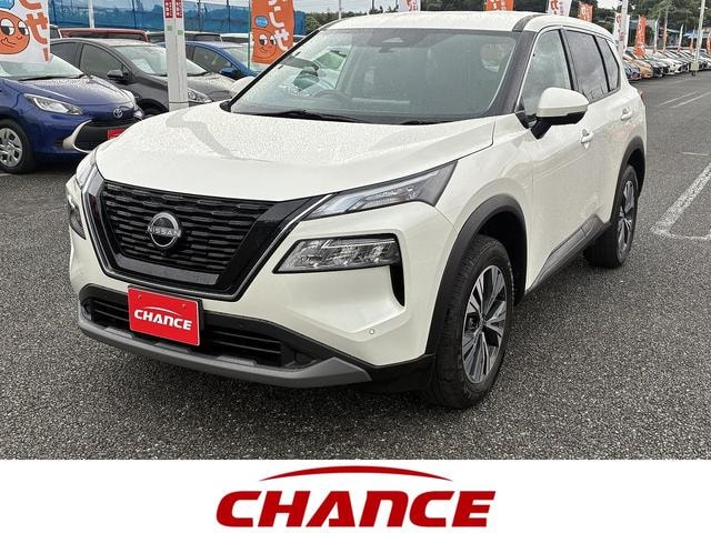 Nissan X-TRAIL 2023 — фото автомобиля 1