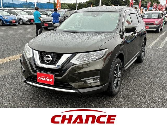 Nissan X-TRAIL 2017 — фото автомобиля 1