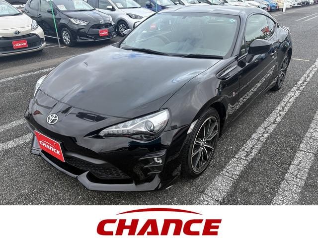 Toyota 86 2021 — фото автомобиля