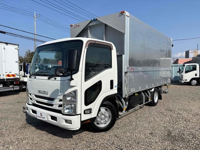 Isuzu ELF TRUCK 2017 — фото автомобиля