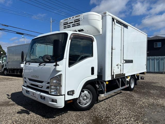 Isuzu ELF TRUCK 2019 — фото автомобиля