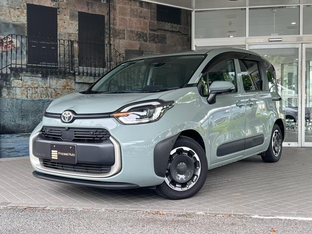 Toyota SIENTA 2024 — фото автомобиля 1