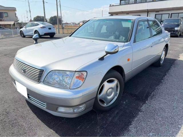 Toyota CELSIOR 1997 — фото автомобиля 1