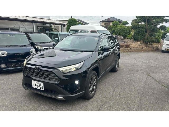 Toyota RAV4 2025 — фото автомобиля 1