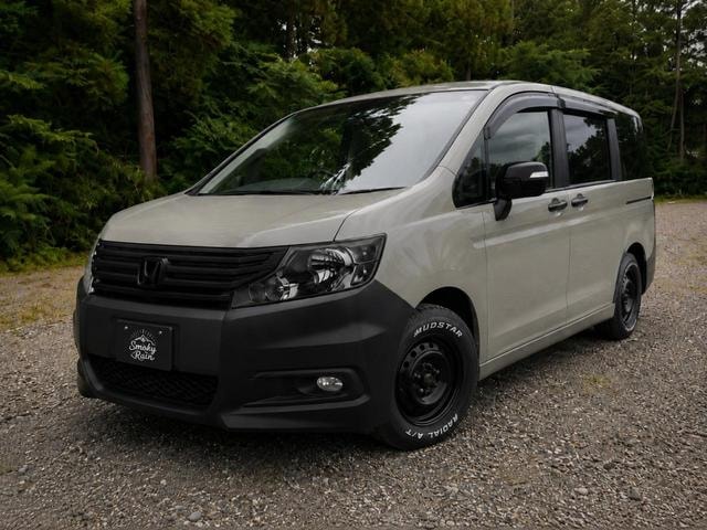 Honda STEPWAGON SPADA 2010 — фото автомобиля 1