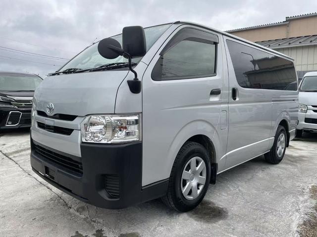 Toyota REGIUS ACE VAN 2018 — фото автомобиля 1