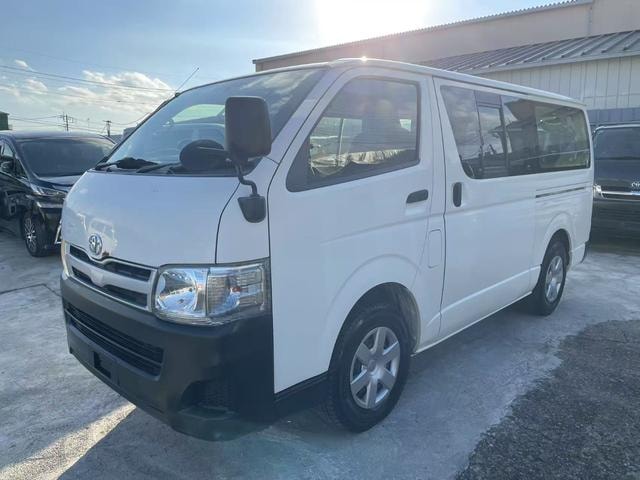 Toyota HIACE VAN 2012 — фото автомобиля