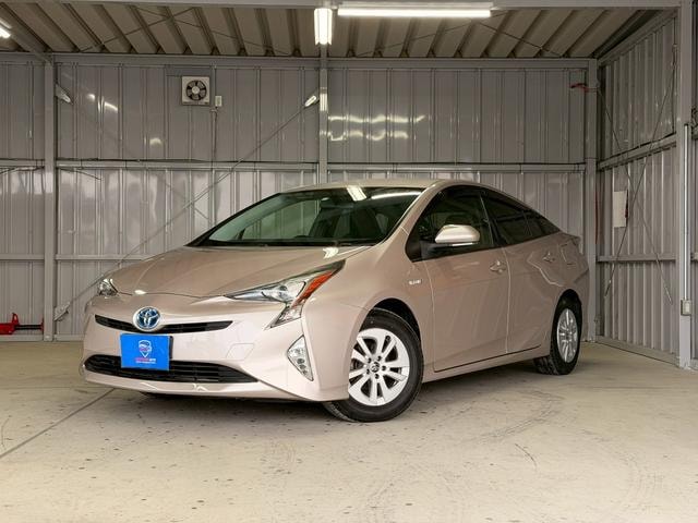 Toyota PRIUS 2016 — фото автомобиля