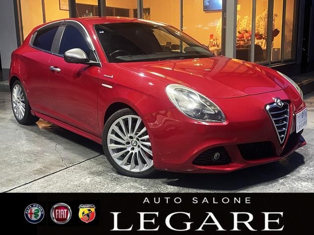 Alfa Romeo GIULIETTA 2013 — фото автомобиля