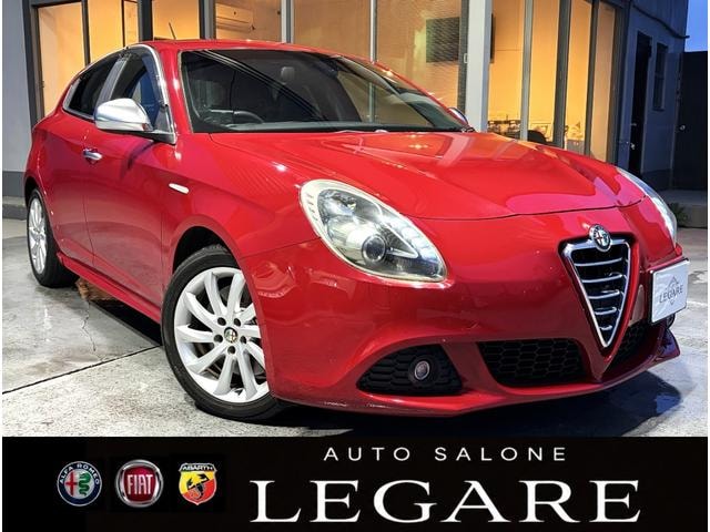 Alfa Romeo GIULIETTA 2012 — фото автомобиля 1