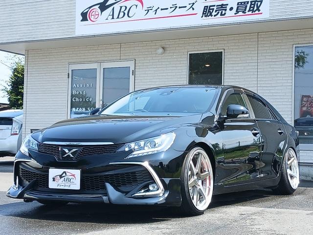 Toyota MARK X 2017 — фото автомобиля