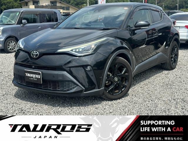 Toyota C-HR 2020 — фото автомобиля 1