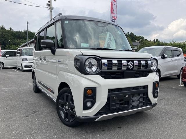 Suzuki SPACIA GEAR 2025 — фото автомобиля 1