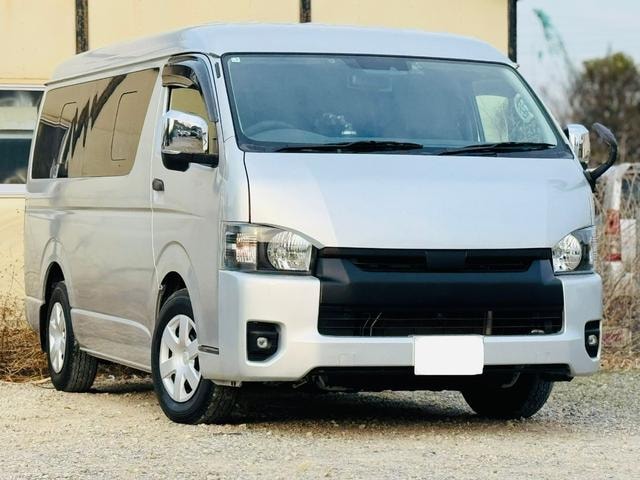 Toyota HIACE WAGON 2020 — фото автомобиля 1