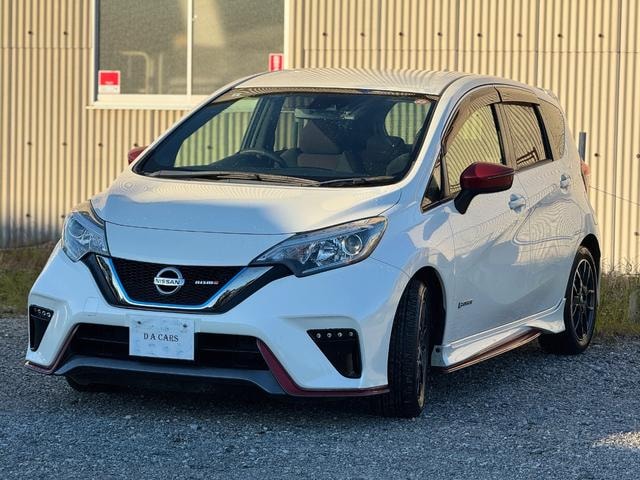 Nissan NOTE 2017 — фото автомобиля 1