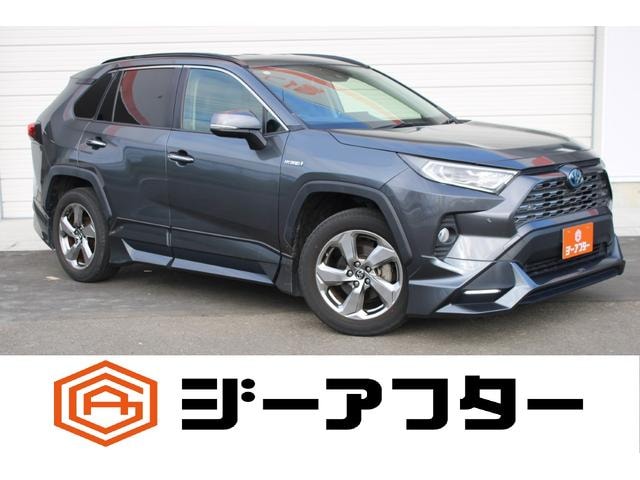 Toyota RAV4 2019 — фото автомобиля 1