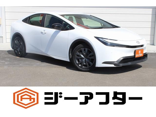 Toyota PRIUS 2025 — фото автомобиля 1