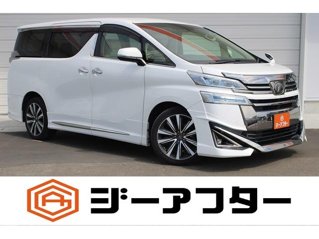 Toyota VELLFIRE 2018 — фото автомобиля 1