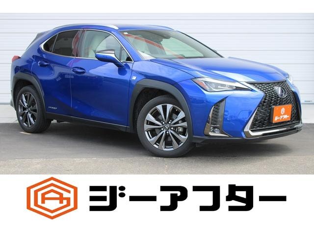 Lexus UX 2019 — фото автомобиля 1