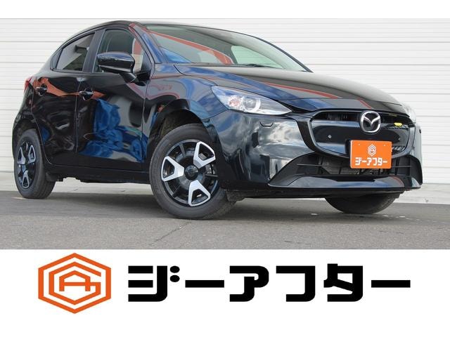 Mazda 2 2024 — фото автомобиля 1