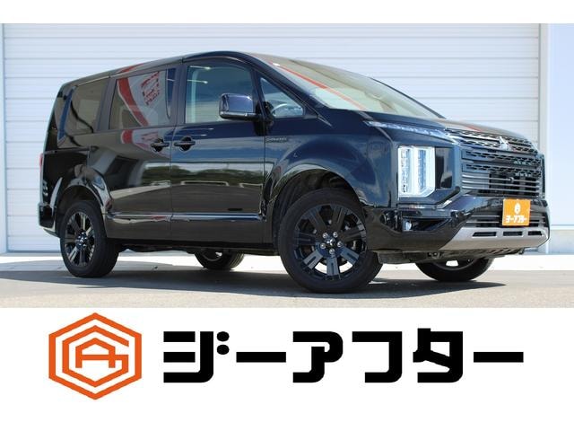 Mitsubishi DELICA D:5 2025 — фото автомобиля