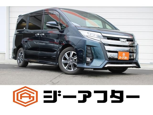 Toyota NOAH 2019 — фото автомобиля 1