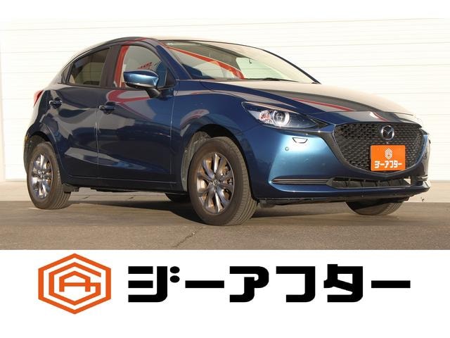 Mazda 2 2021 — фото автомобиля 1