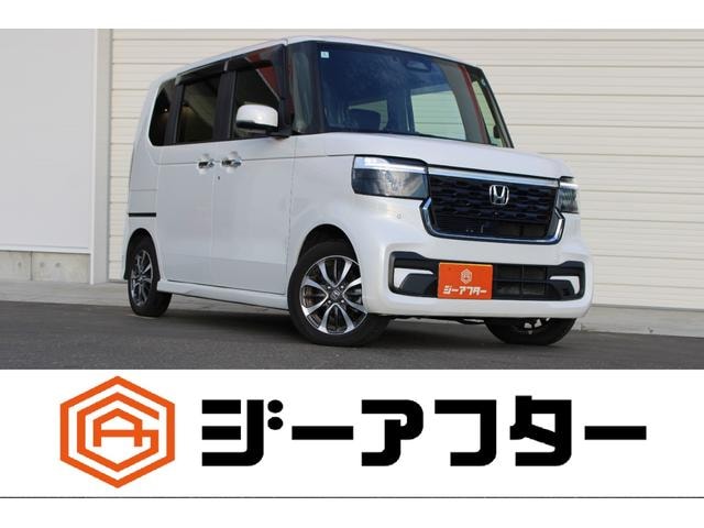 Honda N-BOX CUSTOM 2024 — фото автомобиля 1
