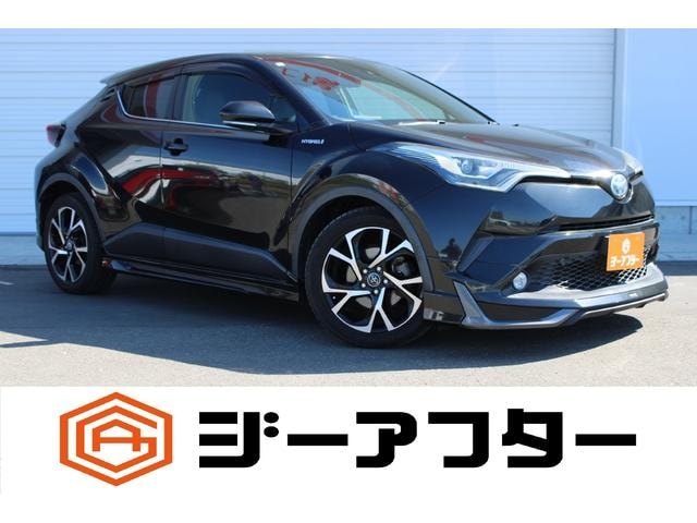 Toyota C-HR 2017 — фото автомобиля 1