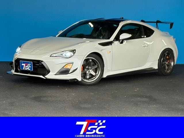 Toyota 86 2015 — фото автомобиля 1
