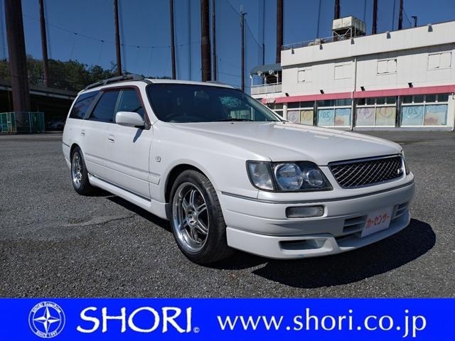 Nissan STAGEA 1998 — фото автомобиля