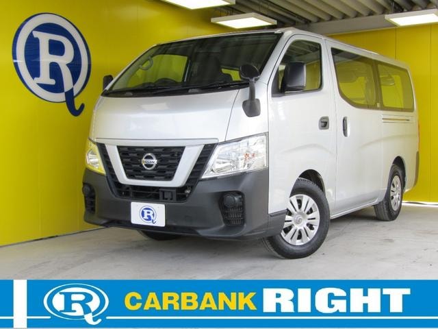 Nissan NV350CARAVAN VAN 2018 — фото автомобиля
