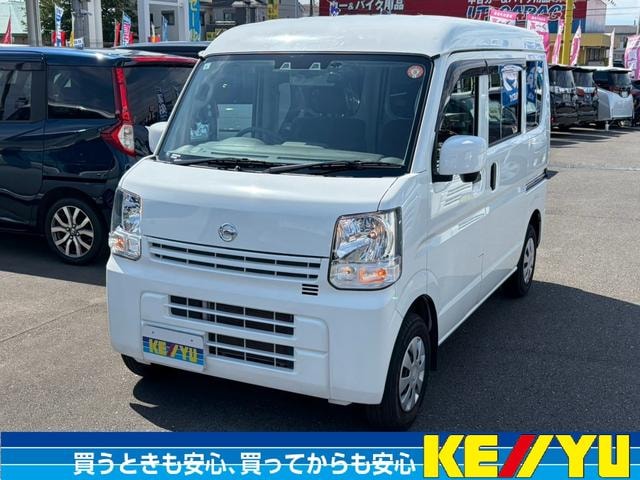 Nissan NV100CLIPPER VAN 2022 — фото автомобиля