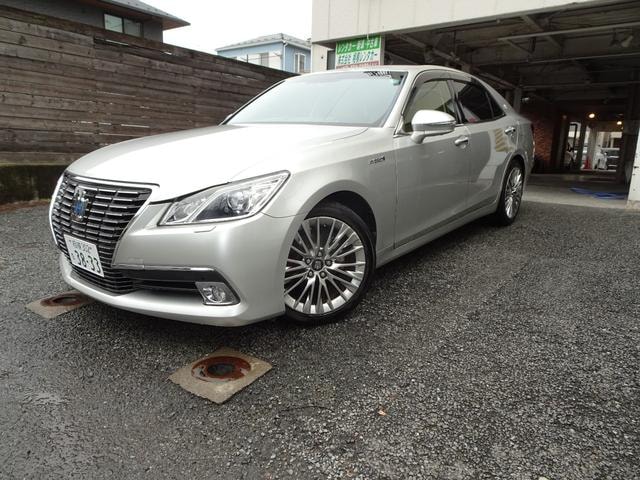 Toyota CROWN HYBRID 2013 — фото автомобиля