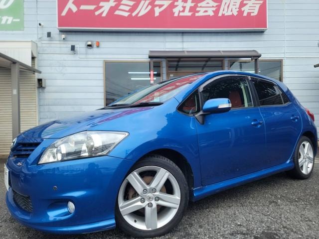 Toyota AURIS 2012 — фото автомобиля 1