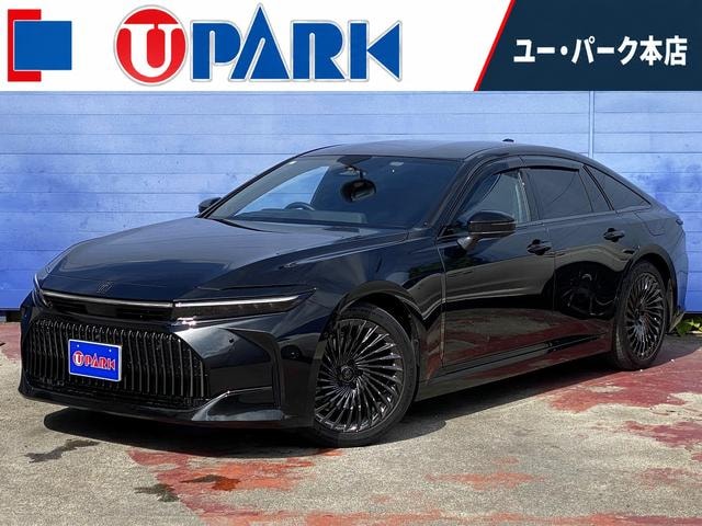 Toyota CROWN 2024 — фото автомобиля 1