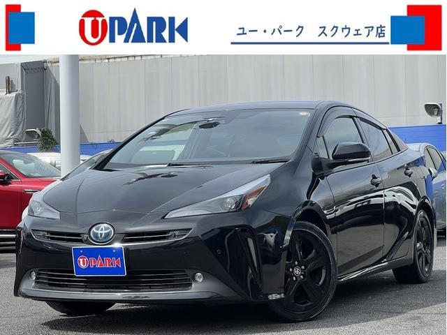 Toyota PRIUS 2022 — фото автомобиля 1
